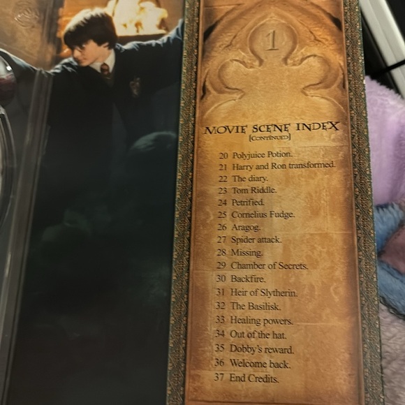 Harry Potter and the Chamber of Secrets DVD Collectors Edition - Picture 6 of 8